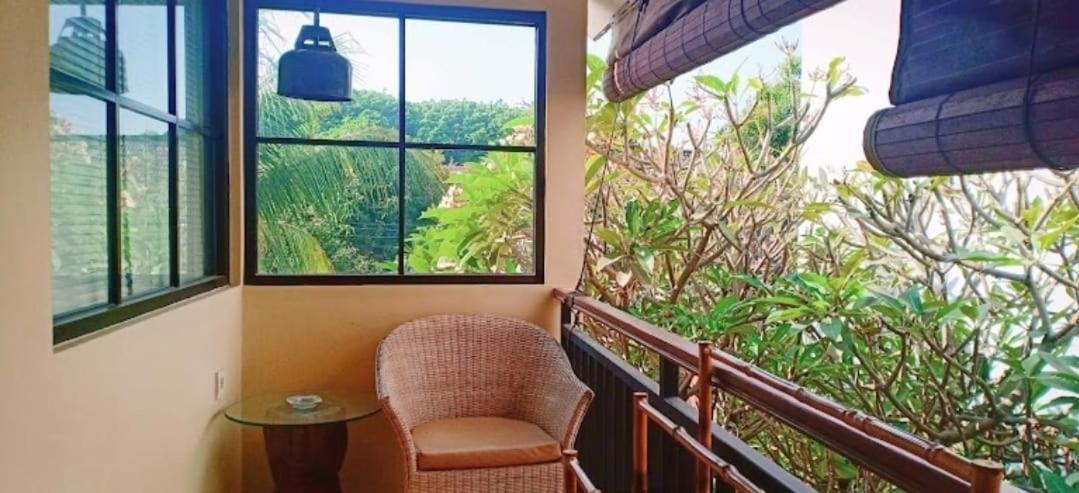 Griya Tunjung Sari Hotel เดนปาซาร์ ภายนอก รูปภาพ